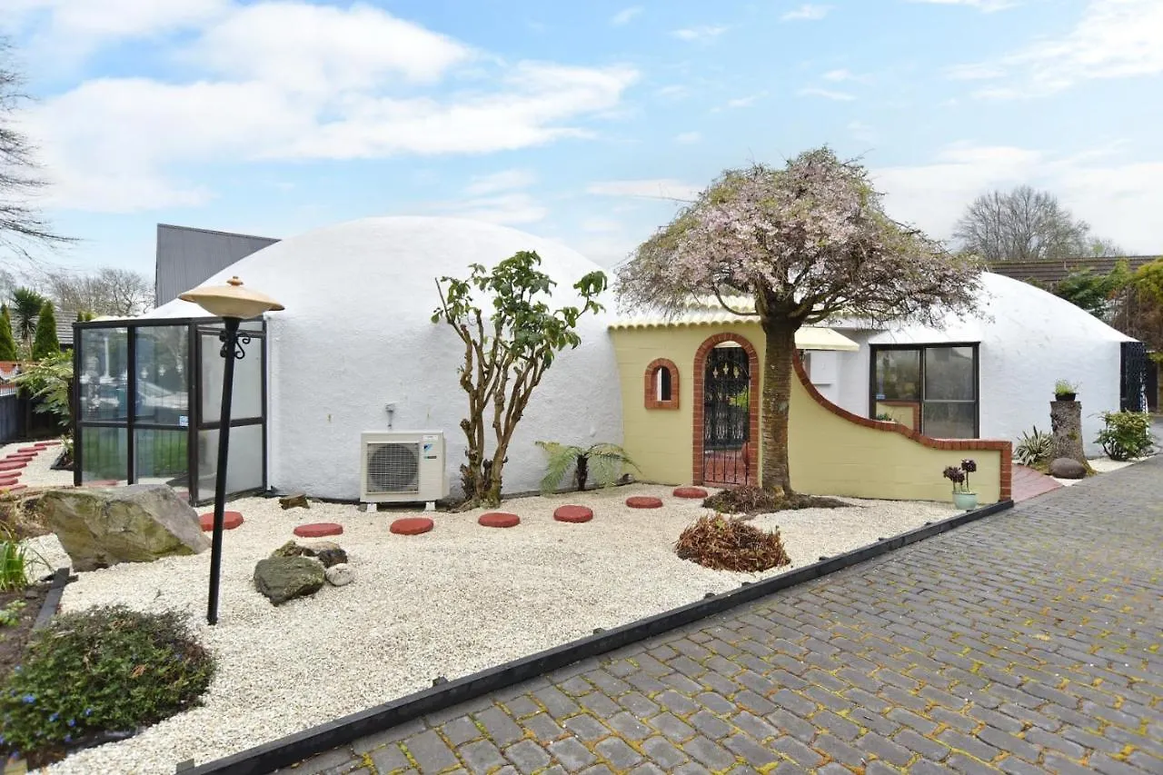 Koepel House - Christchurch Holiday Homes 0*,