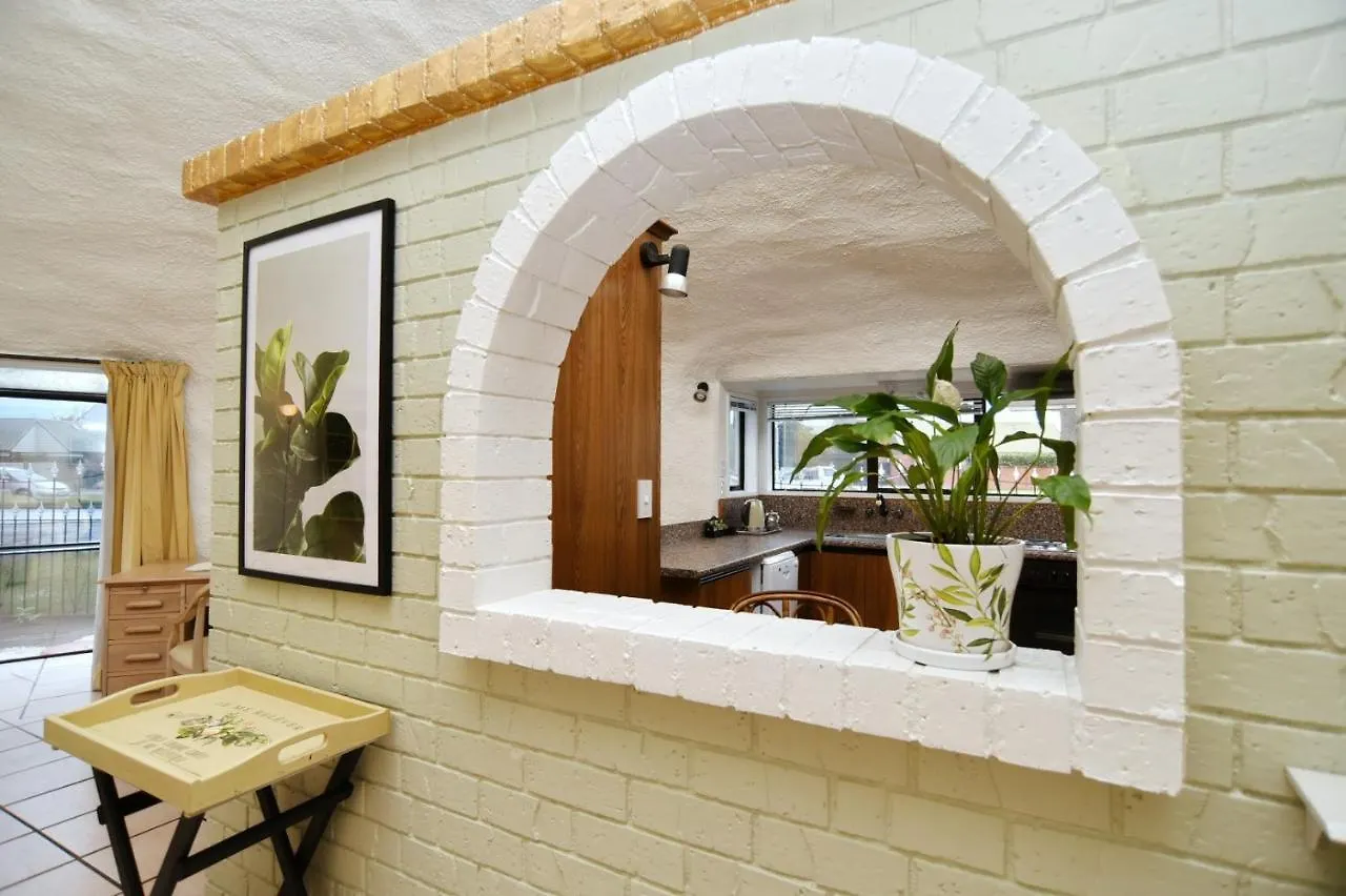 Koepel House - Christchurch Holiday Homes